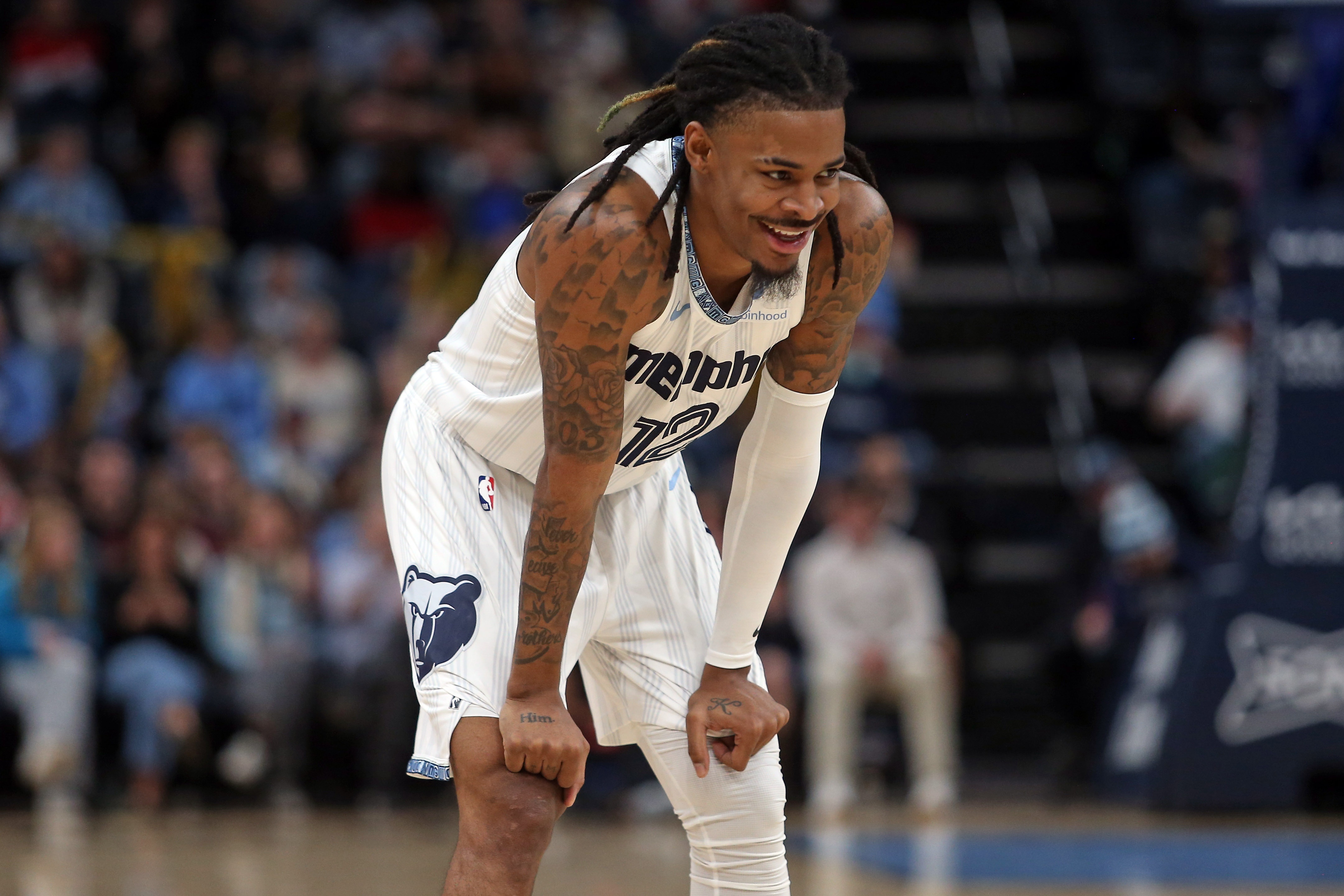 开云APP-美记:莫兰特最有可能去热火 森林狼不愿牺牲深度&国王不够积极