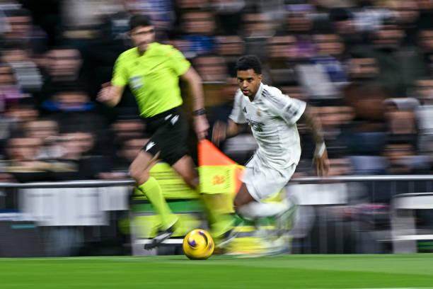 1739103877874035917.jpg kaiyun-西媒:表现最好也要被换下,安帅对罗德里戈不公平