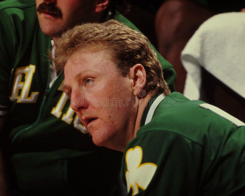 kaiyun-纯投手真没哨?克莱44次0罚25分含泪领跑 库里大鸟雷·阿伦齐上榜