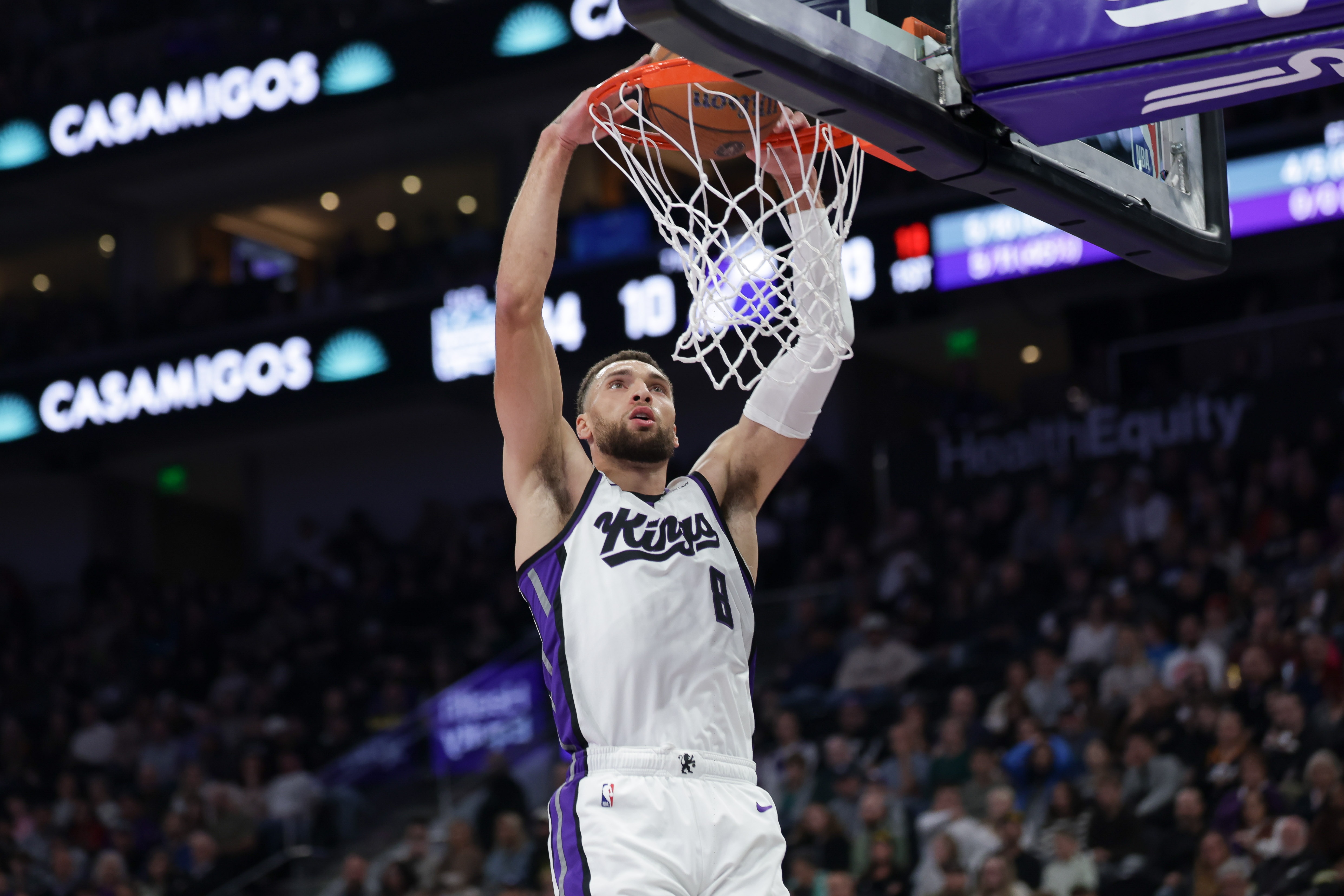 kaiyun-纯投手真没哨?克莱44次0罚25分含泪领跑 库里大鸟雷·阿伦齐上榜