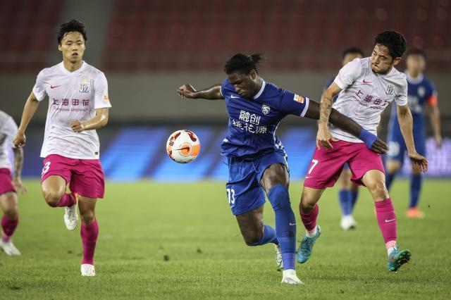 1657091877805085290.jpg 开云官网-中超8月5日重启恢复主客场 赛程将横跨世界杯