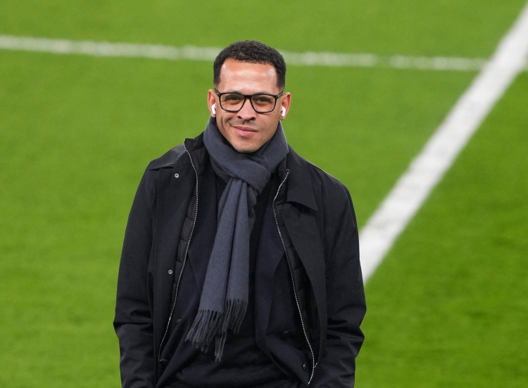 kaiyun-镜报：罗塞尼尔让越界阿森纳助教“滚X”，他逐渐获蓝军球迷信任