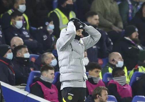 开云体育官网-切尔西板凳值2亿还喊累？咬咬牙就能挺到冬歇期了！