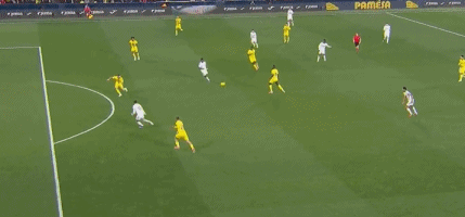 豪门悲喜夜！皇马2-0登顶，姆巴佩双响！利物浦2-3掉队，曼城2-0