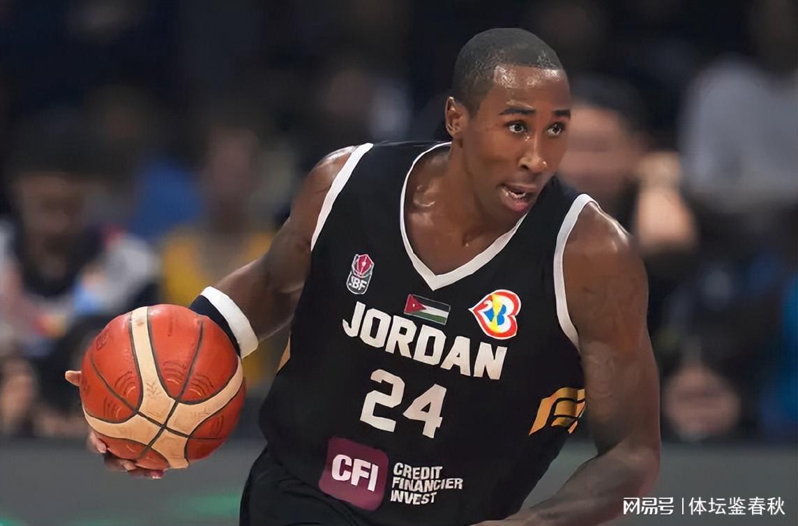 开云体育官网-继续补强！麦基迟迟不来，首钢寻找新外援，曝俱乐部接触杰佛森