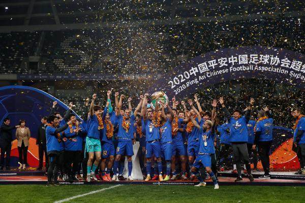 开云体育下载-【纪实】苏宁足球生死55小时 公告时基地空前死寂