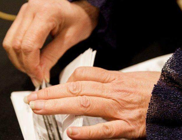 开云-【早报】皇马输球无缘会师巴萨！阿森纳闷平连胜终结