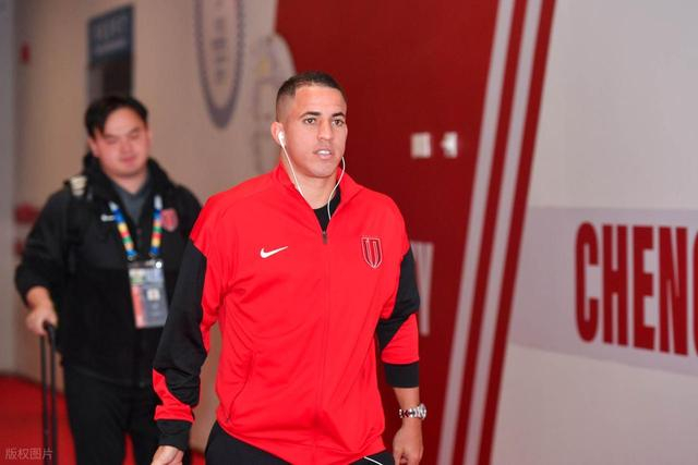开云体育下载-足协还在等什么？国足潜在归化大牌两场比赛1球1助攻，已会唱国歌|中超|罗慕洛|成都蓉城|青岛海牛|中国足协_新浪体育_新浪新闻