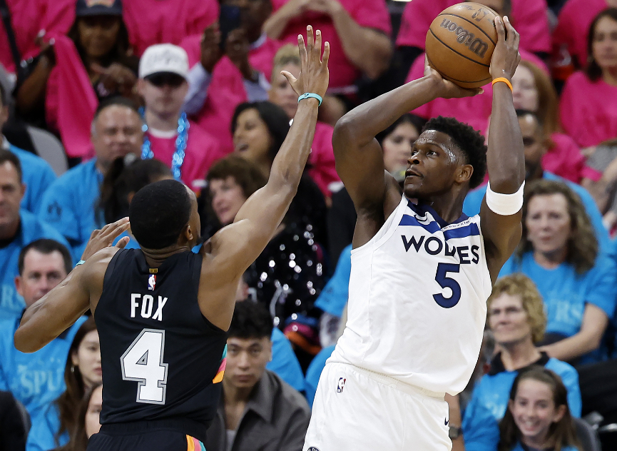 开云体育下载-NBA官方赞永远可以相信他！华子火线复出18分 决战半节11分救主