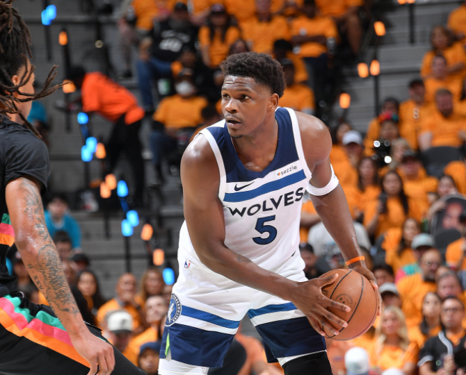 开云体育下载-NBA官方赞永远可以相信他！华子火线复出18分 决战半节11分救主